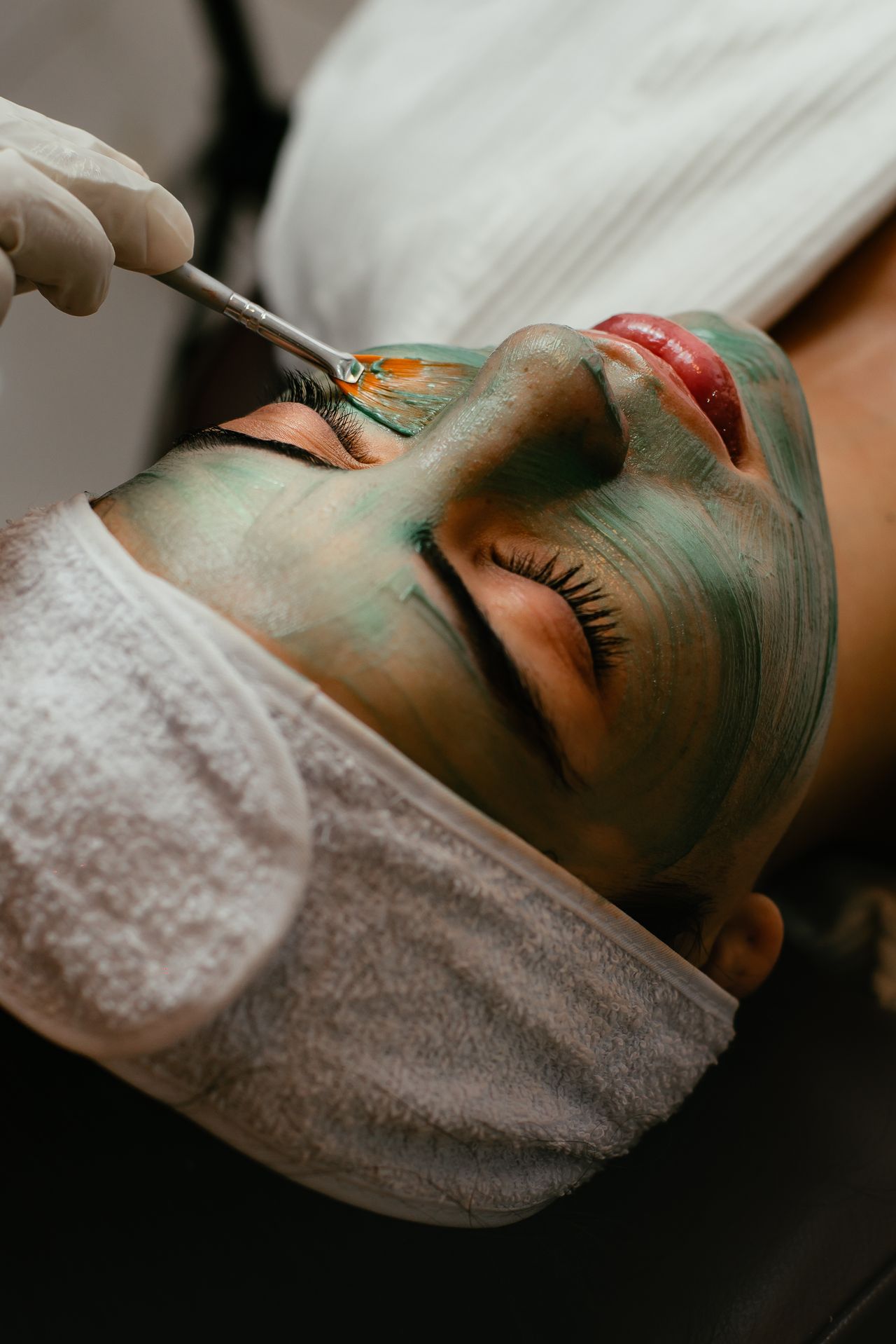 Recovery Lounge & Spa Defiance Facial